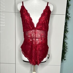 Avid Love Red Lace Chemise with Scalloped Trim